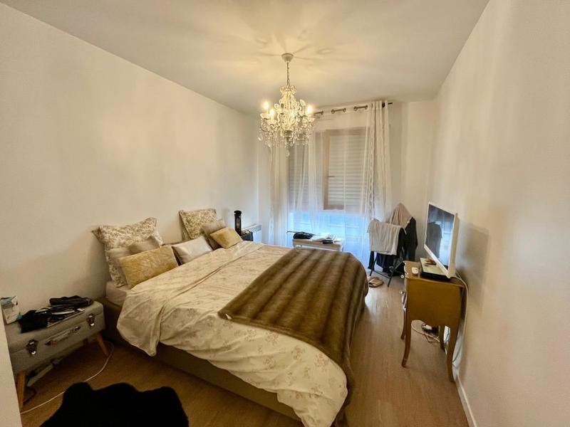 Appartement - 86 m² - 4 pièces