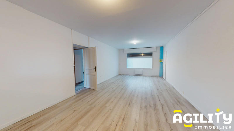 Appartement - 100 m² - 4 pièces