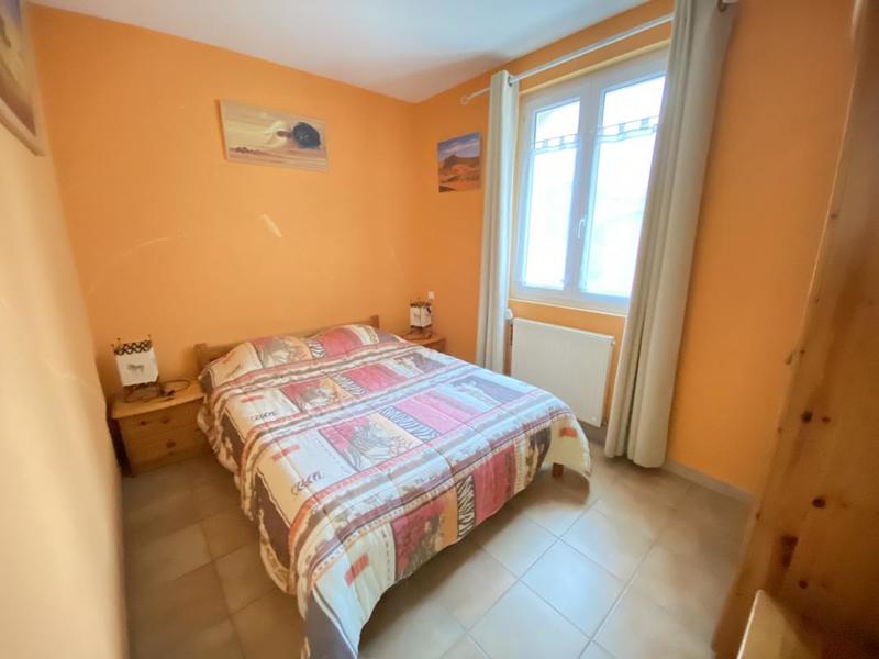 Propriété - 420 m² - 17 pièces