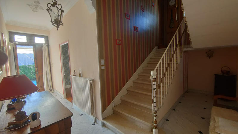 Maison bourgeoise - 137 m² - 6 pièces