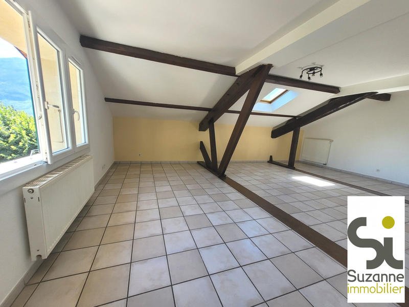 Appartement - 93 m² - 4 pièces