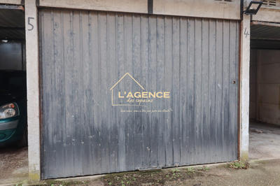 Parking / Garage - 15 m²