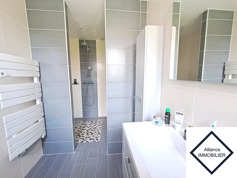 Maison - 89 m² - 4 pièces