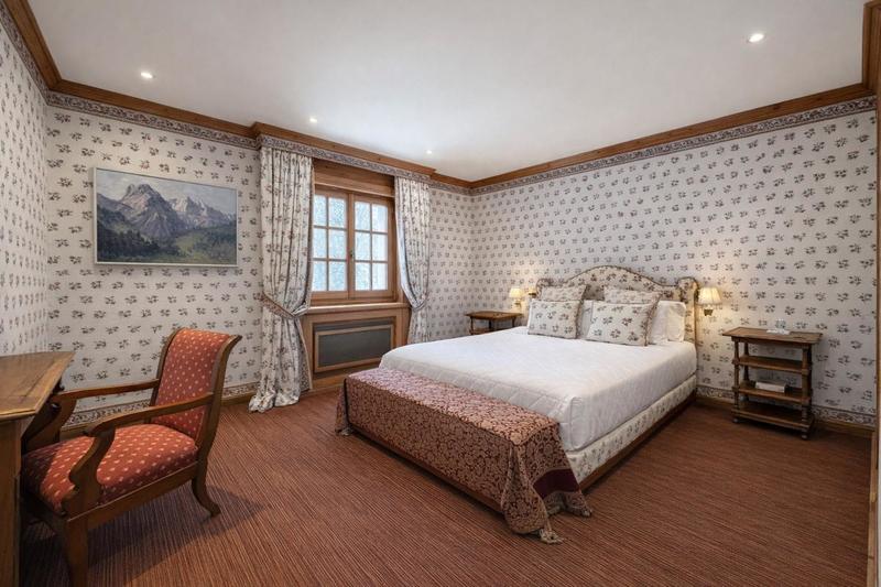 Châlet - 600 m² - 10 pièces