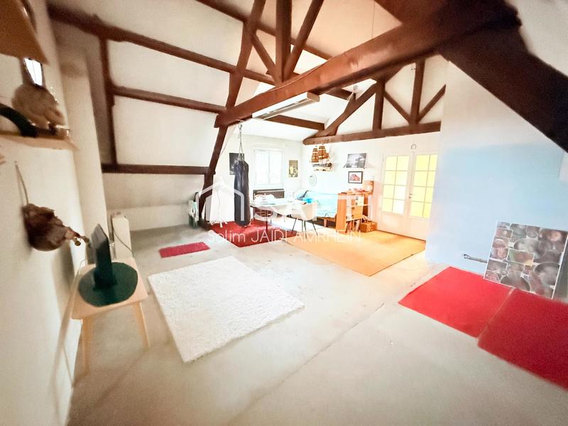 Maison - 175 m² - 6 pièces