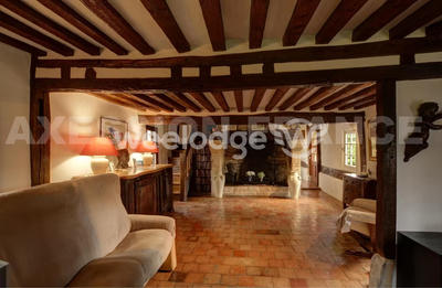 Maison - 96 m² - 7 pièces