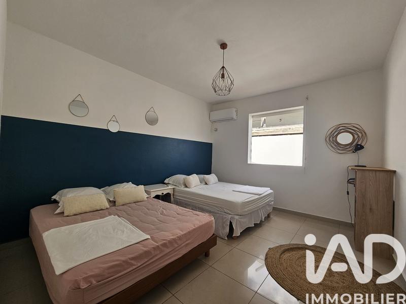 Maison - 200 m² - 8 pièces