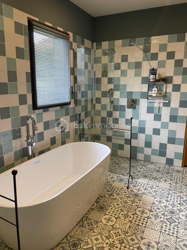 Maison - 135 m² - 4 pièces