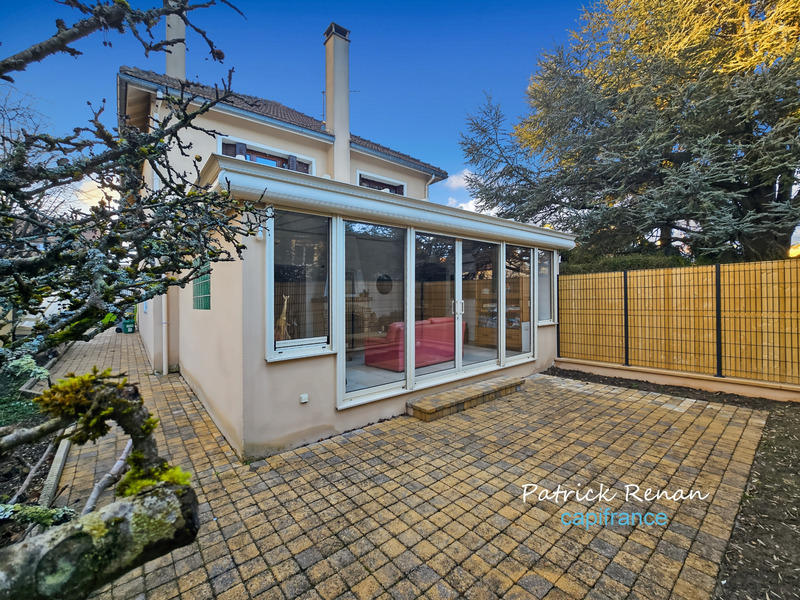 Maison - 160 m² - 6 pièces