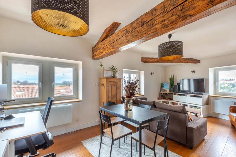 Appartement - 63 m² - 3 pièces