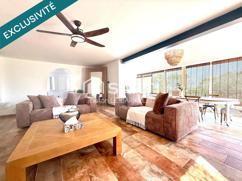 Maison de maîtres - 250 m² - 8 pièces