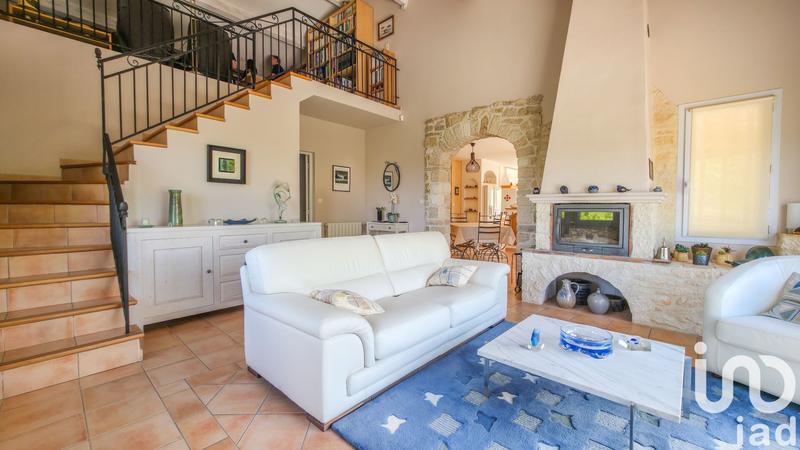 Maison - 160 m² - 8 pièces