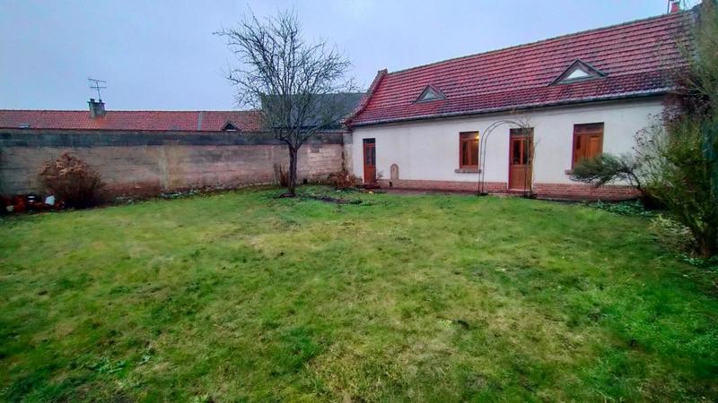 Maison - 123 m² - 1 pièce