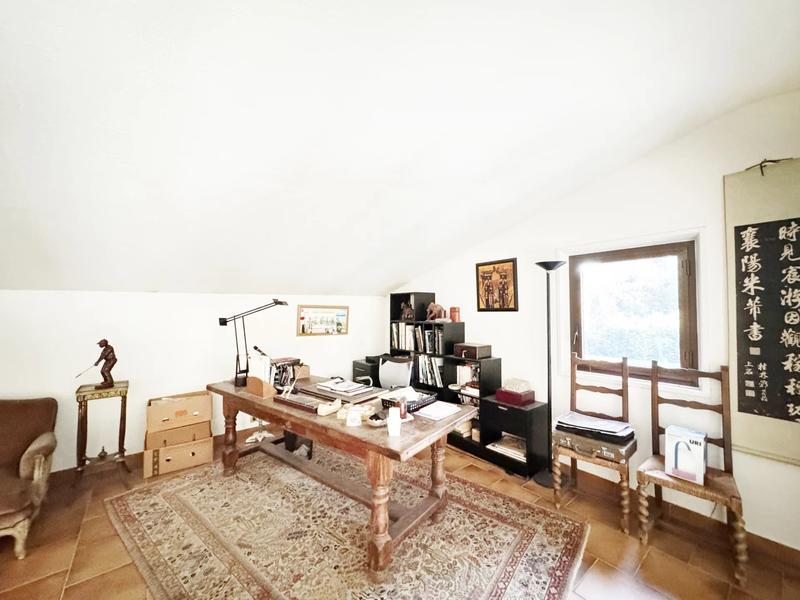 Villa - 202 m² - 5 pièces