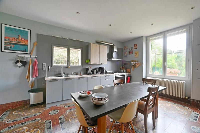 Mas - 296 m² - 7 pièces