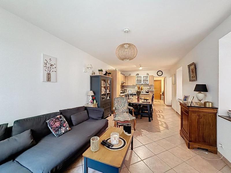 Maison - 115 m² - 4 pièces