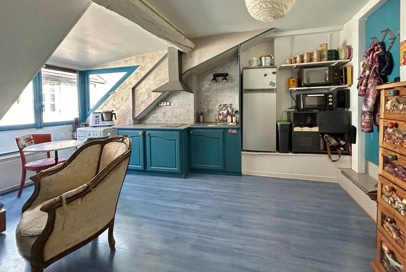Appartement ancien - 33 m² - 2 pièces