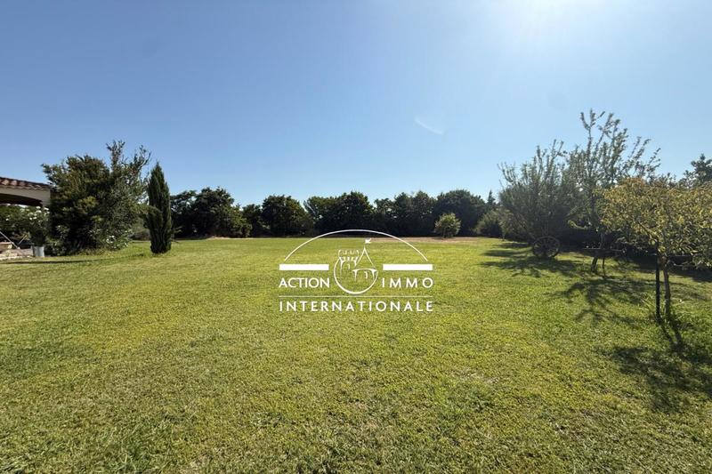 Villa - 208 m² - 4 pièces