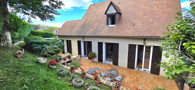 Maison - 120 m² - 6 pièces