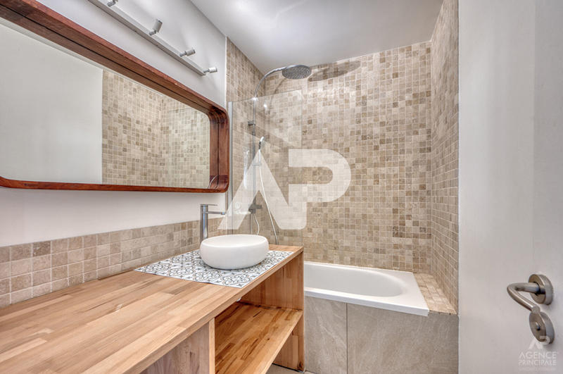 Appartement - 76 m² - 4 pièces