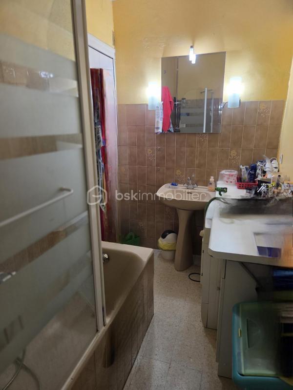 Immeuble - 254 m² - 12 pièces