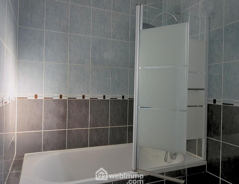 Maison - 93 m² - 4 pièces