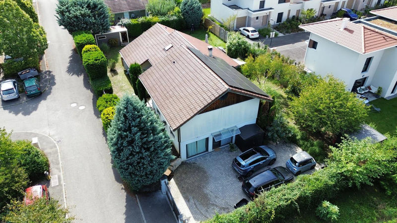 Maison - 219 m² - 7 pièces