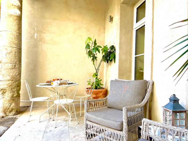 Maison - 615 m² - 16 pièces