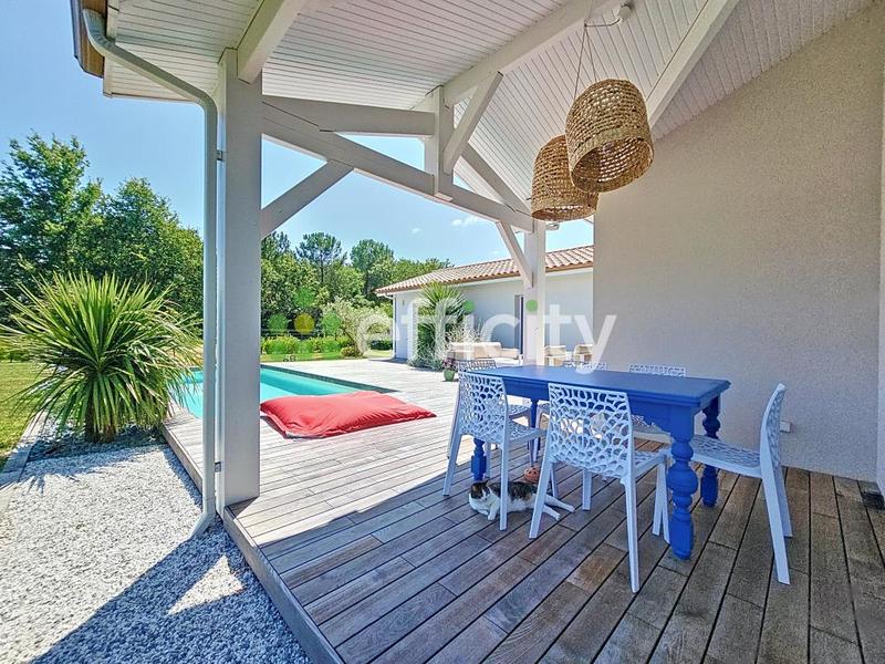 Pavillon - 110 m² - 4 pièces