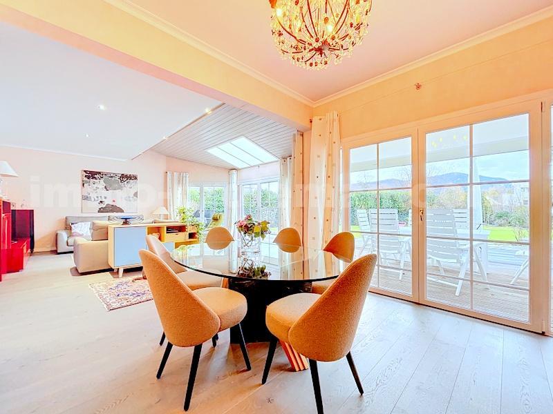 Maison - 297 m² - 7 pièces