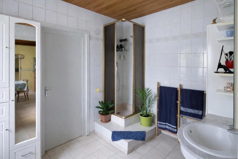 Maison - 200 m² - 9 pièces