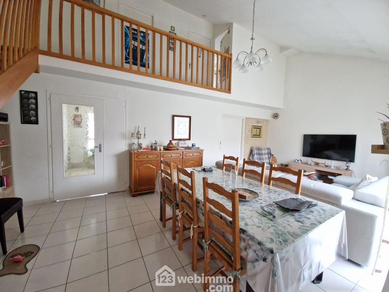 Maison - 86 m² - 4 pièces