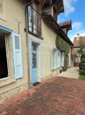 Longère - 245 m² - 6 pièces