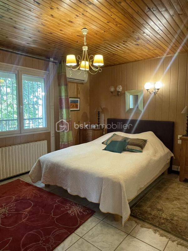 Maison en pierre - 104 m² - 5 pièces