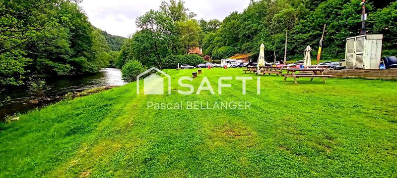 Maison - 392 m² - 14 pièces