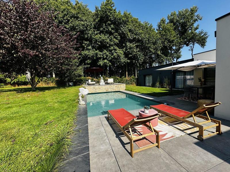 Maison - 160 m² - 5 pièces