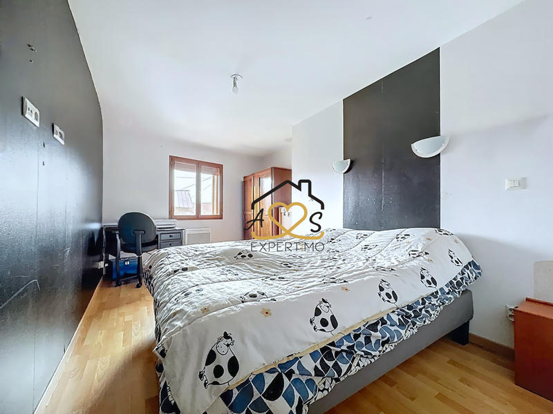 Maison - 135 m² - 6 pièces