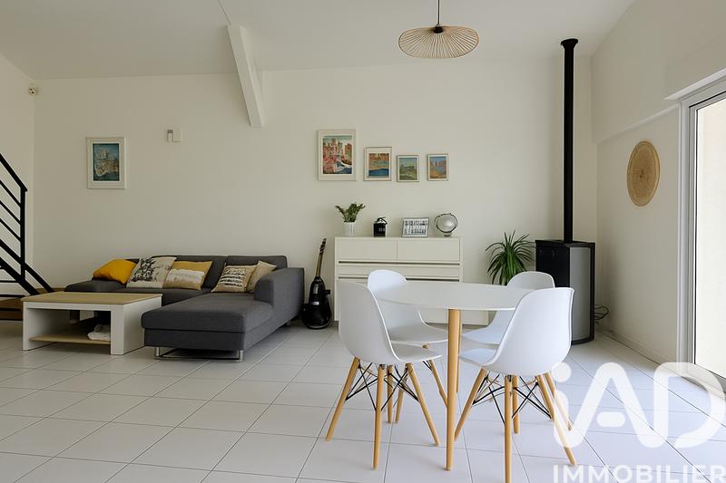 Maison - 86 m² - 4 pièces