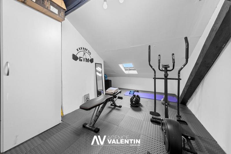 Appartement - 112 m² - 6 pièces