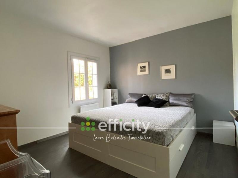 Maison - 160 m² - 8 pièces