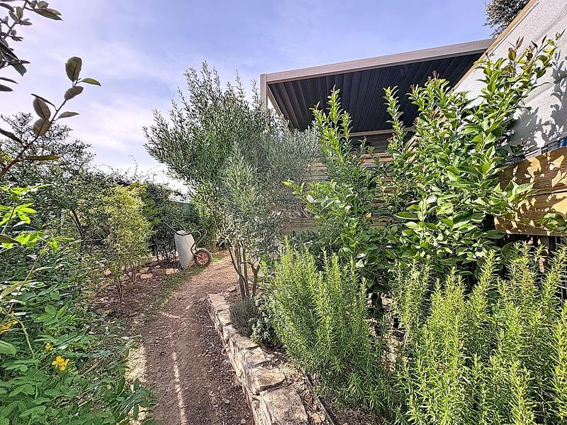 Maison - 98 m² - 4 pièces