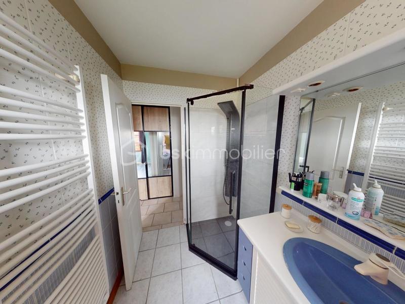 Maison - 163 m² - 7 pièces