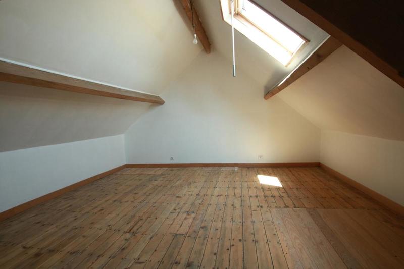 Maison de village - 103 m² - 6 pièces