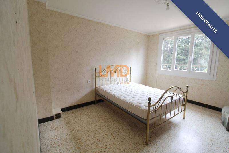 Villa - 100 m² - 5 pièces