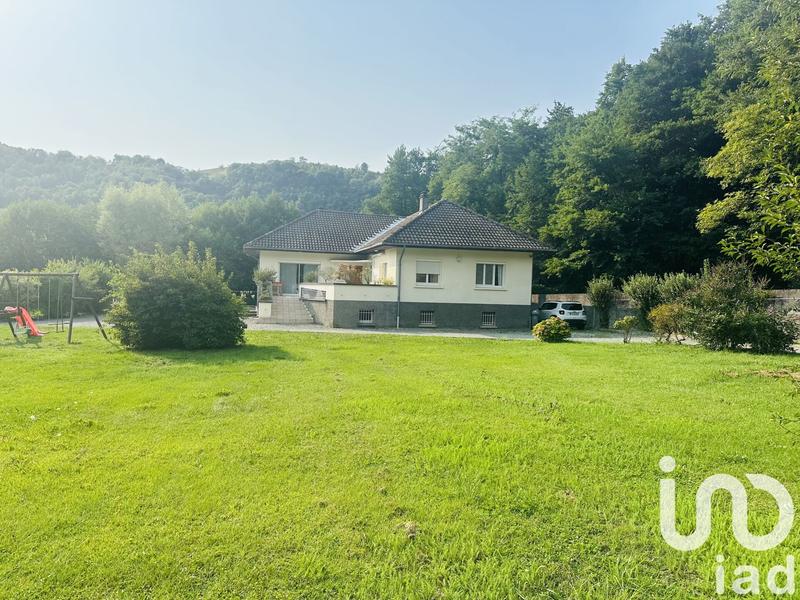 Maison - 162 m² - 7 pièces