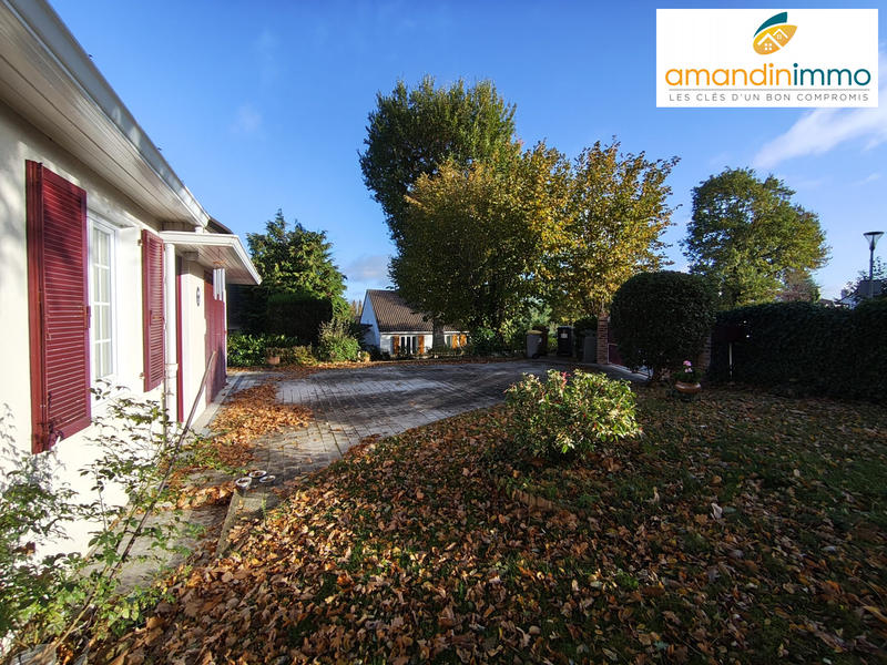 Maison - 172 m² - 8 pièces