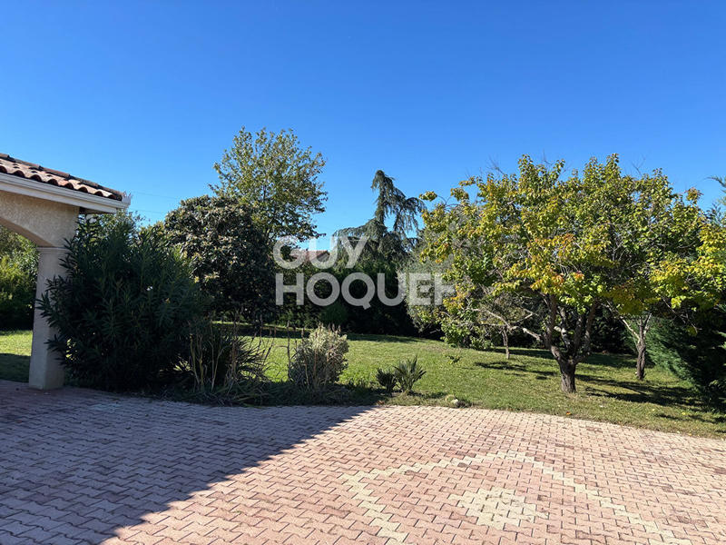 Maison - 200 m² - 5 pièces