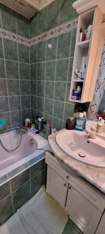 Maison - 210 m² - 9 pièces