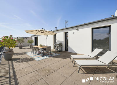 Appartement - 82 m² - 3 pièces