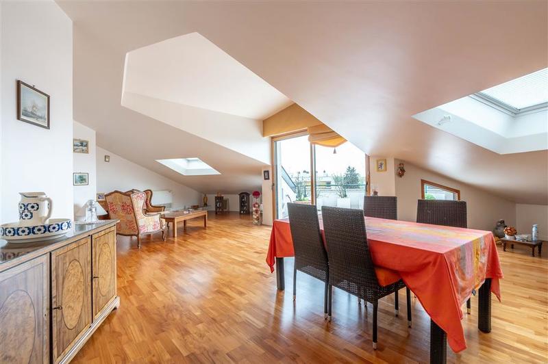 Appartement - 100 m² - 4 pièces